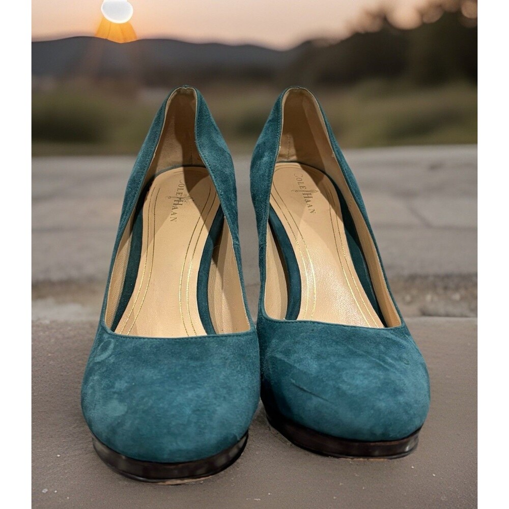 Cole Haan Chelsea Suede Platform  Pumps, Teal, Size 9B  4 Inch Heels